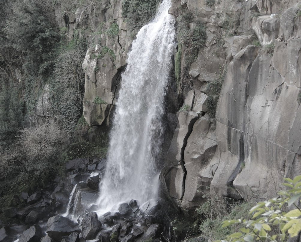 Cascata dei Cavaterra景点图片