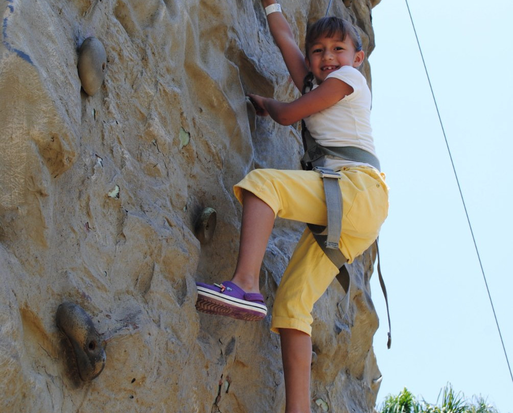 Natural Adventure Fun Park-El Palomar必去景点