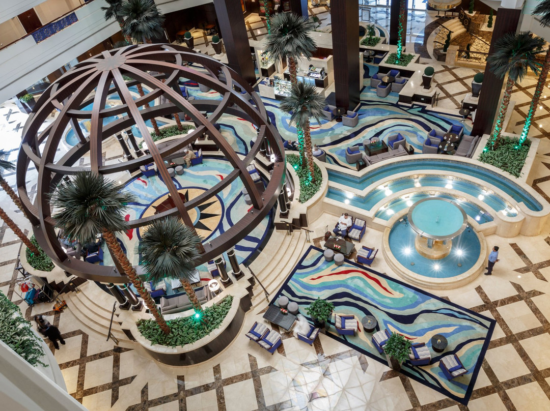 罗达艾尔布斯坦酒店主图