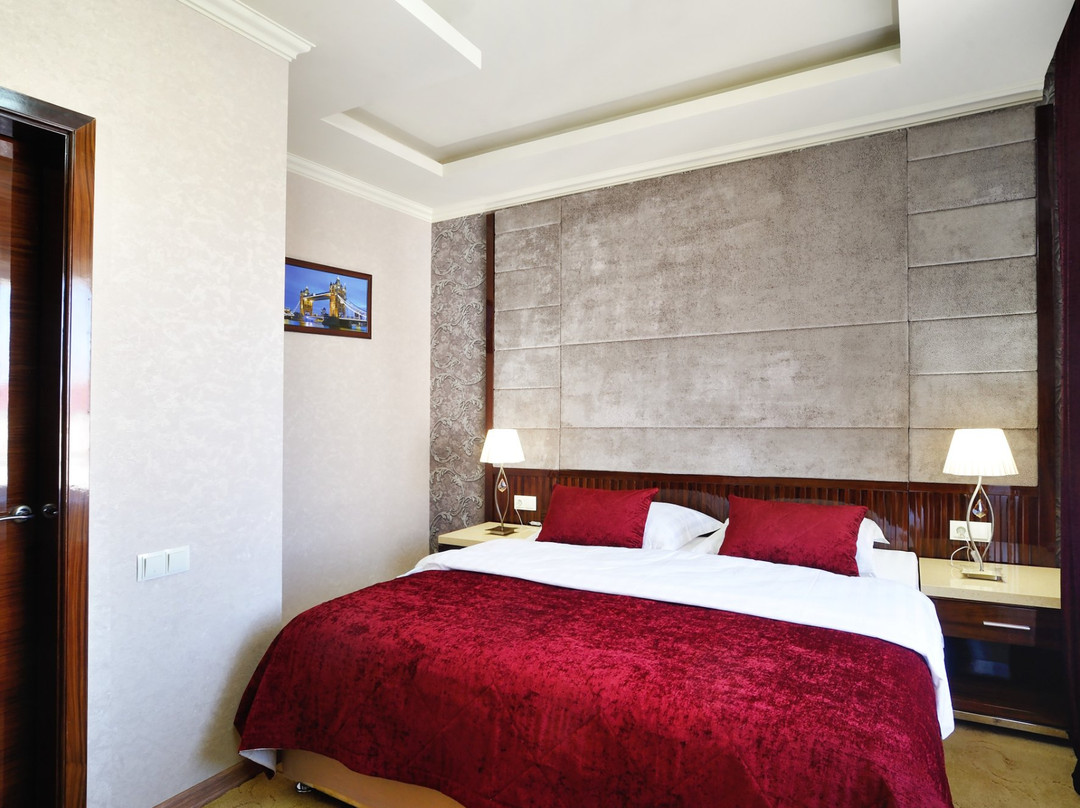 Royal Hotel Riz主图