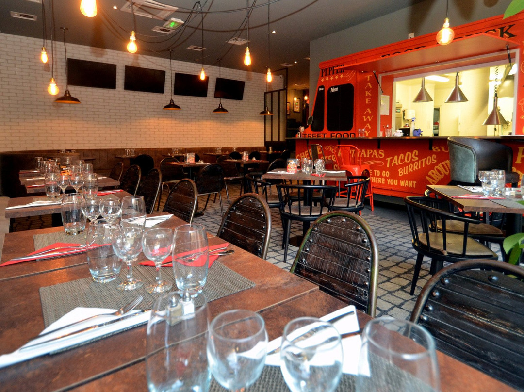 Le Food Truck by Au Chateau