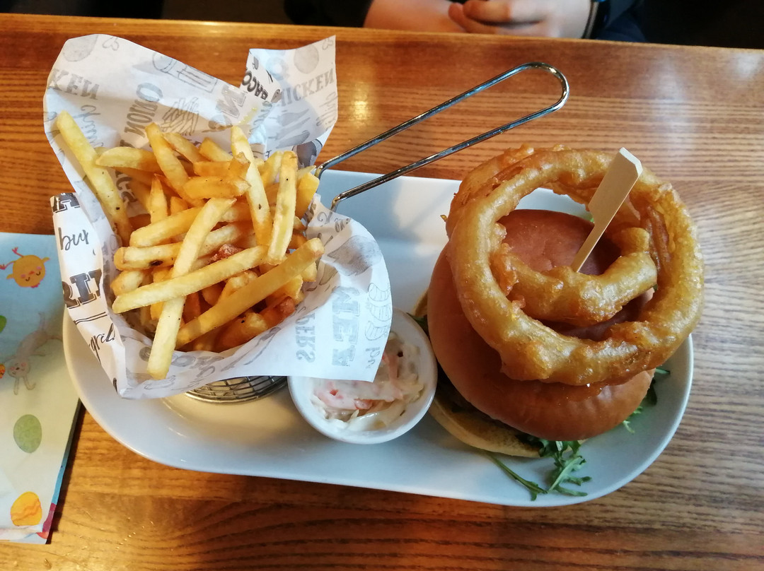 Moonrakers Bar & Grill
