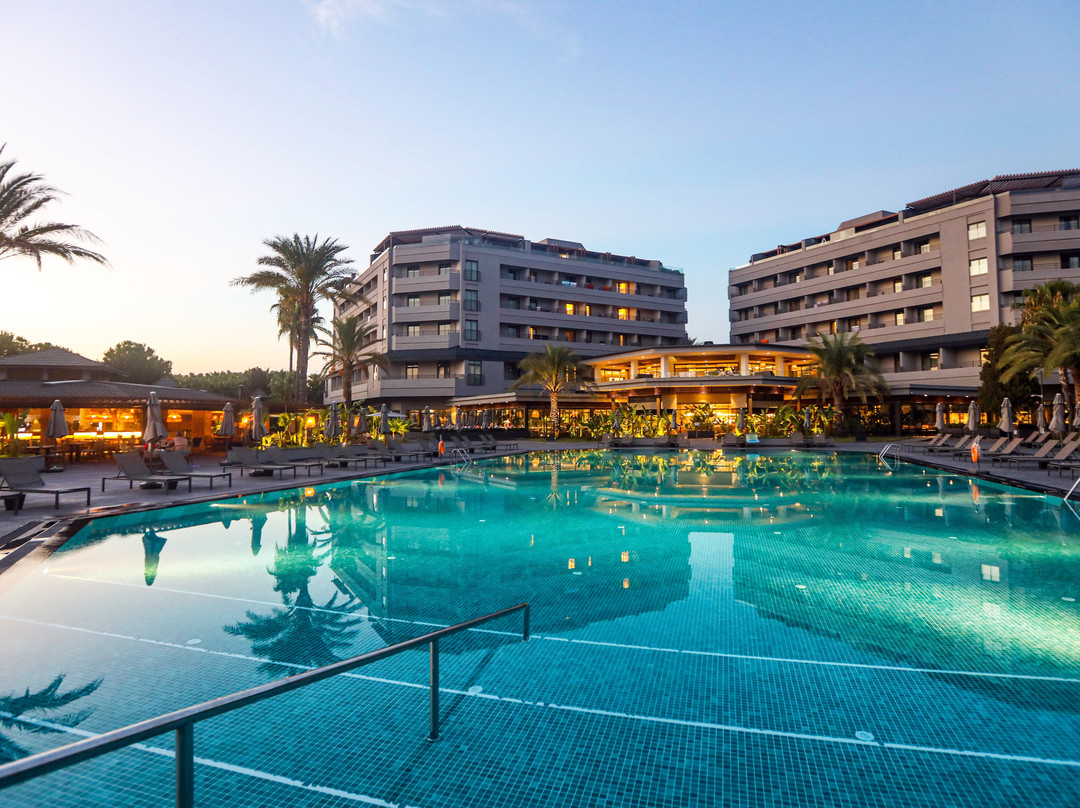 Miramare Beach Hotel主图