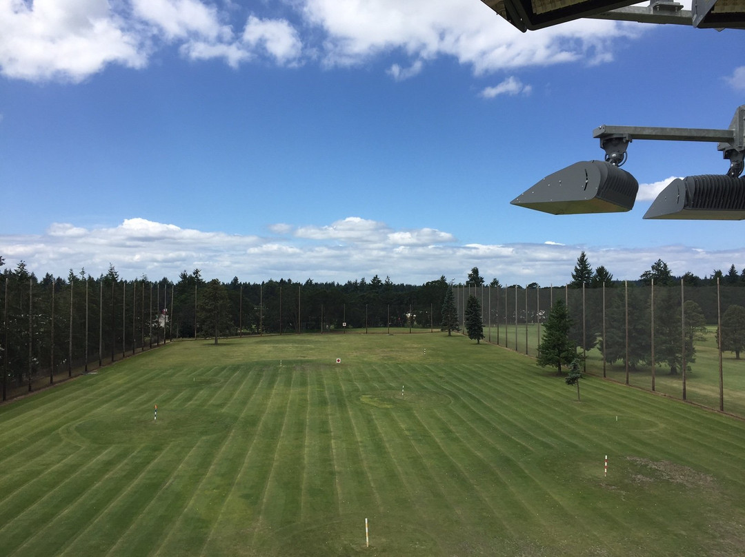 Meadow Park Golf Course景点图片