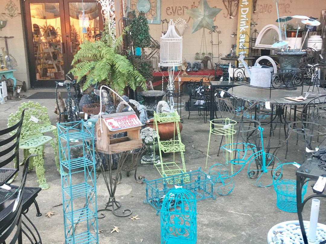 Sheffield Antiques Mall景点图片