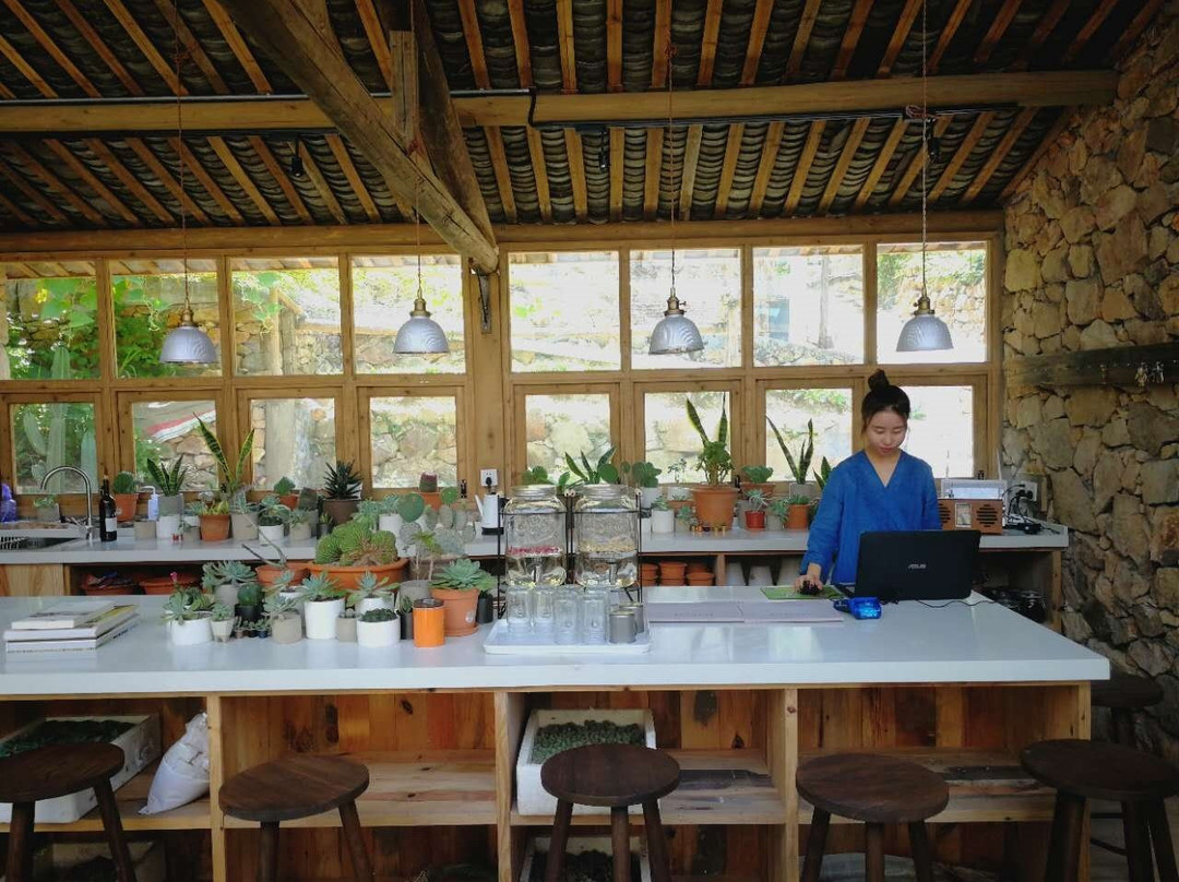 温州花岗渔村·花田花地民宿主图