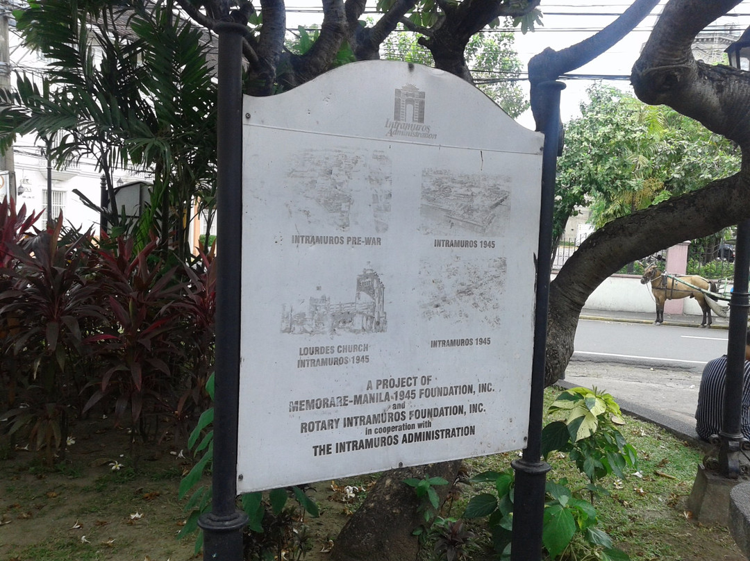 Plaza de Santa Isabel-马尼拉必去景点