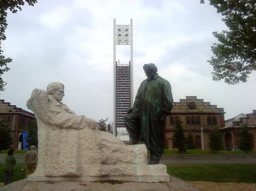 Anzasco旅游景点-Monumento a Vincenzo Vela