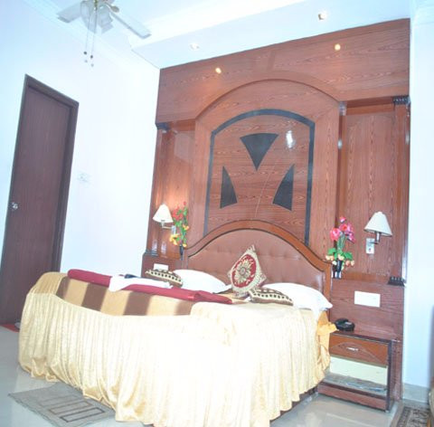 Hotel Green Park主图