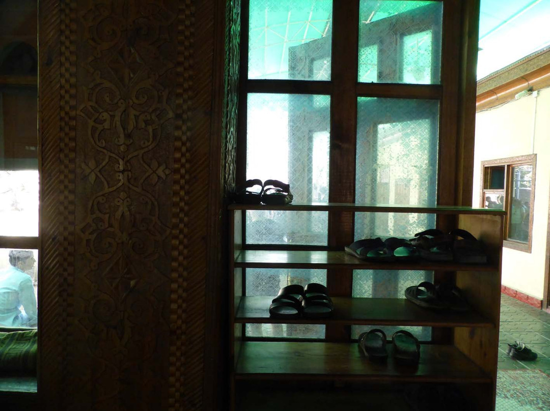 Bakhodyrkhon-Toro Uulu Musakhon-Toro Mosque-比斯凯克必去景点