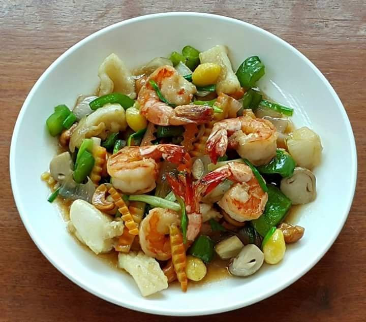 LOTUS Thai Restaurant