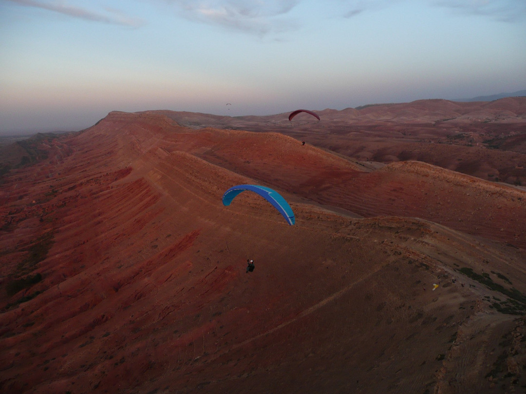 Manta Paragliding School景点图片