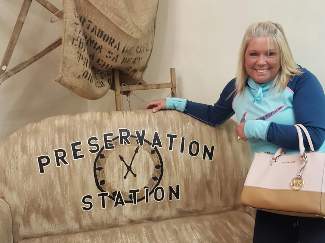 Preservation Station Market And Event Center-欧文斯伯勒必去景点