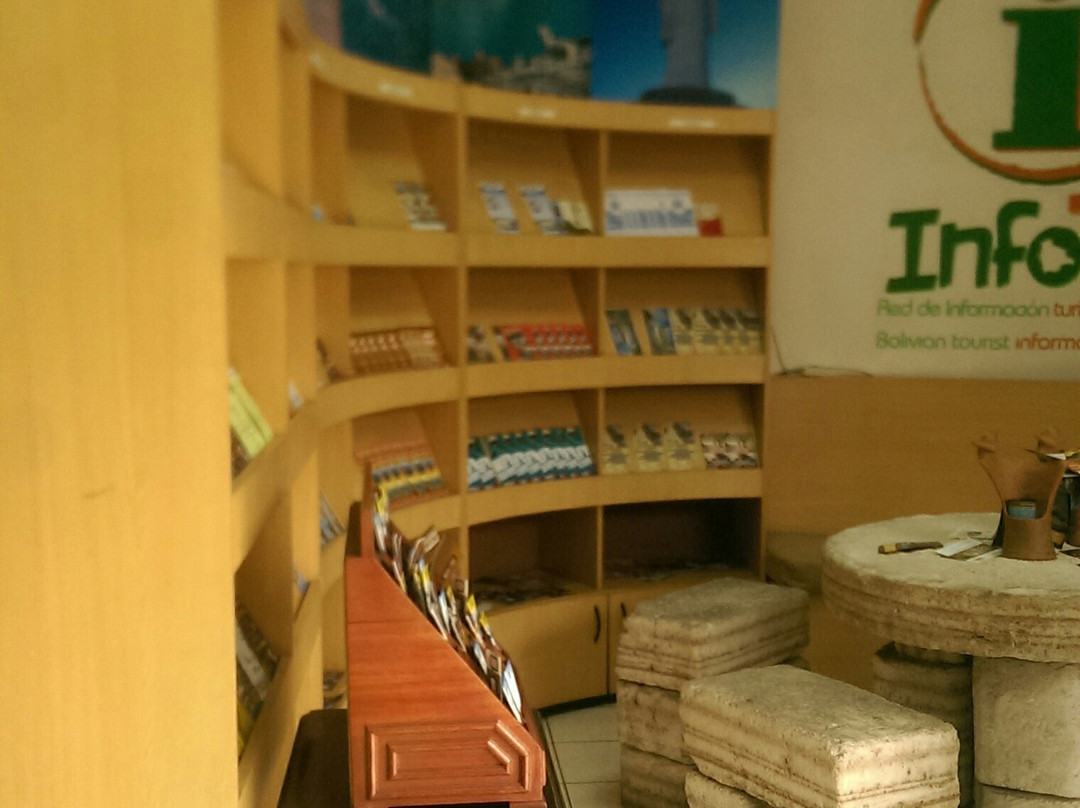 Centro de Información y Facilitación Turística-拉巴斯必去景点