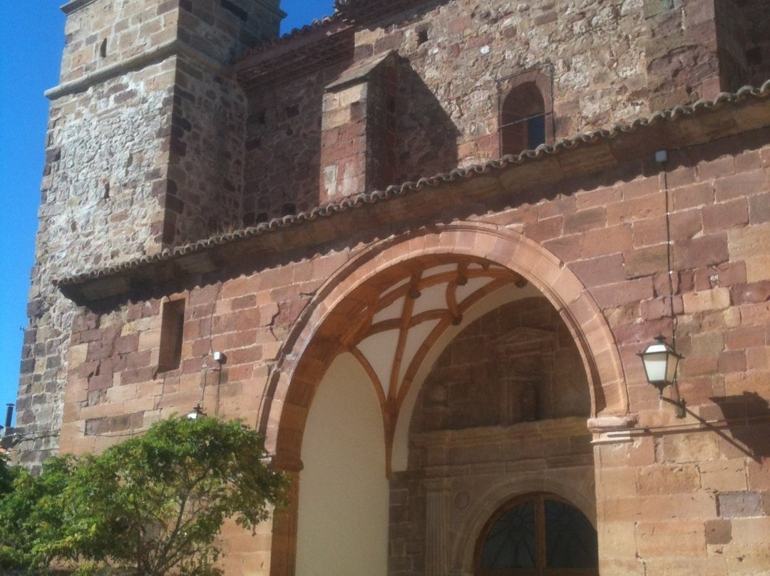 Iglesia de Nuestra Senora de la Asuncion-萨拉戈萨省必去景点