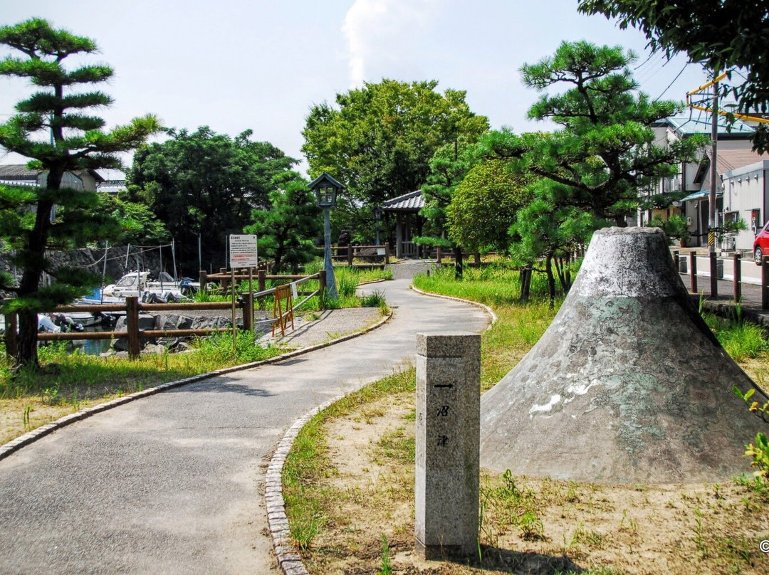 Kuwana Castle Wall-桑名市必去景点