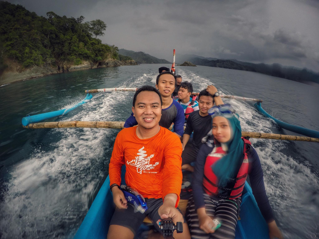 Lenggoksono Beach-Desa Sekotong Barat必去景点