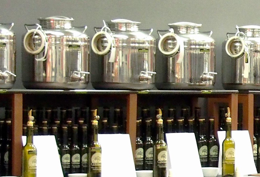 Thunder Bay OliVine-桑德贝必去景点