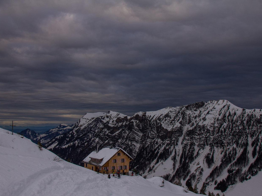 Muotathal餐馆和美食-Lidernenhutte SAC
