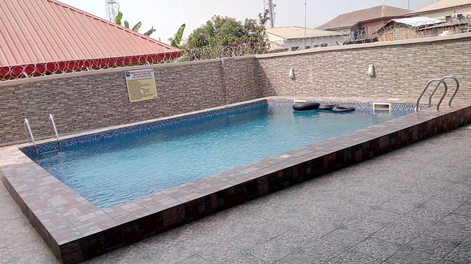 Grand Valley Hotel-泳池