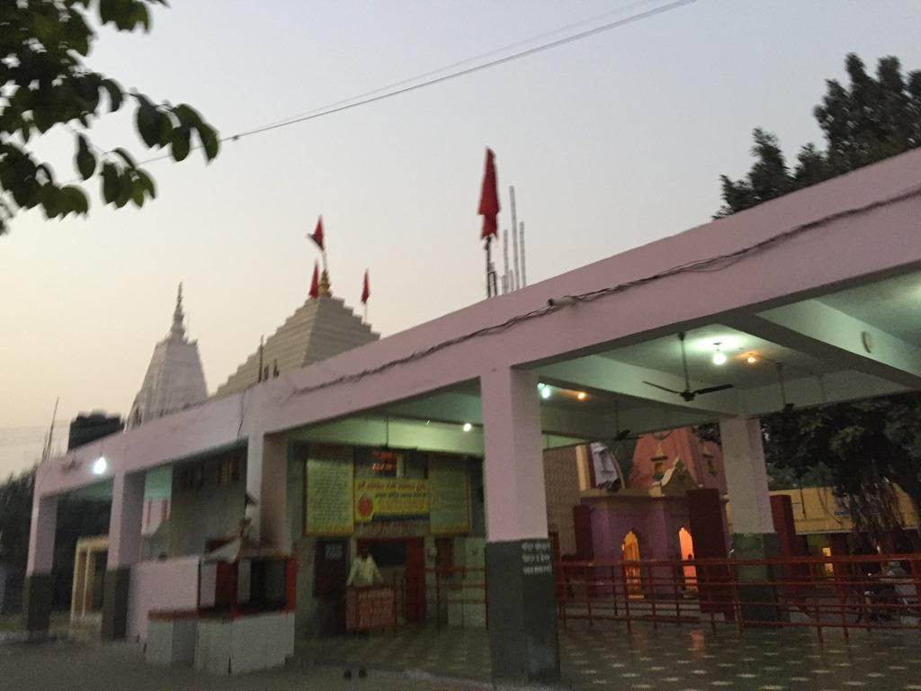 Mansa Devi Temple景点图片