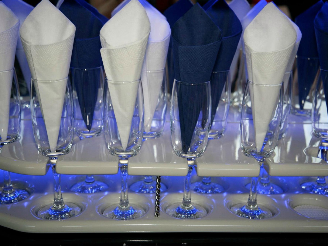 Limo Hire Auckland-奥克兰中心地区必去景点