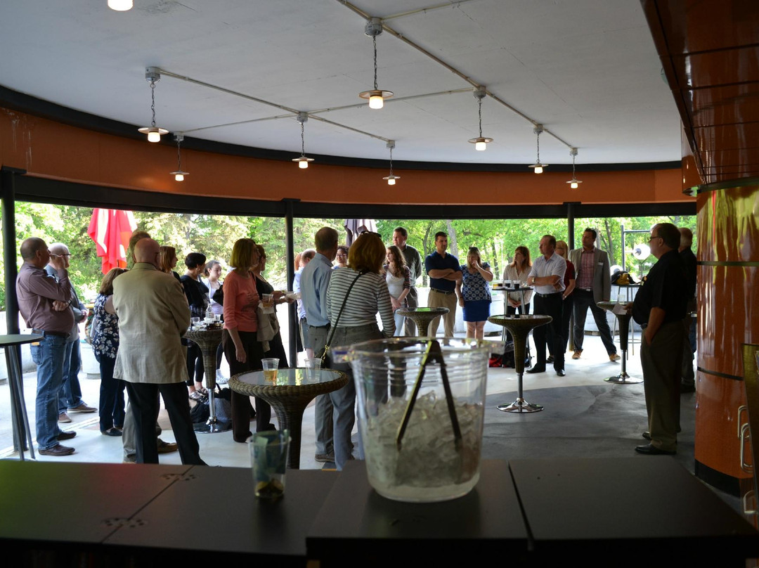 Rainbow Stage-温尼伯必去景点