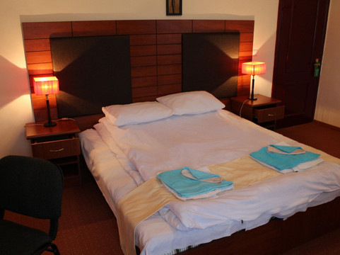 Diligence Hotel & Restaurant