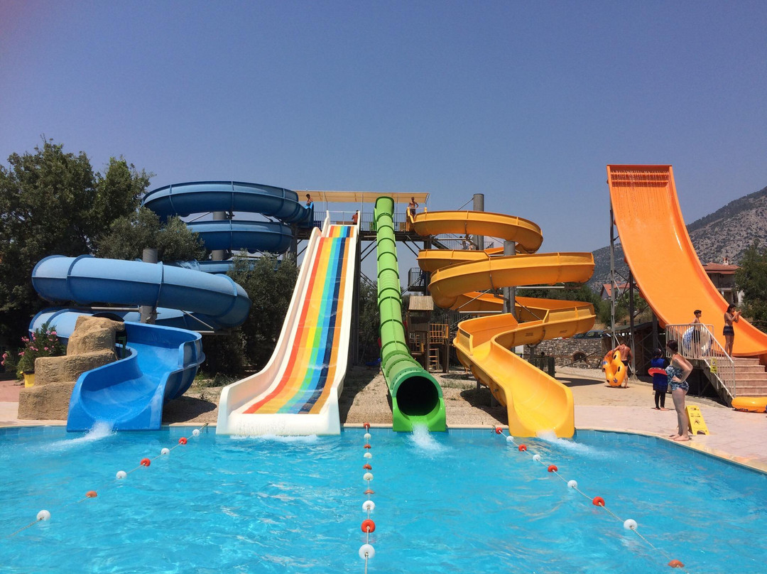 The Grand Ucel Aqua Park景点图片