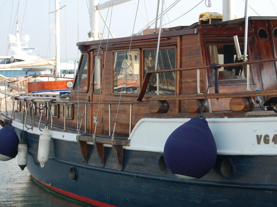 Marina Yachting G.S.G. S.R.L.-Giardini Naxos必去景点