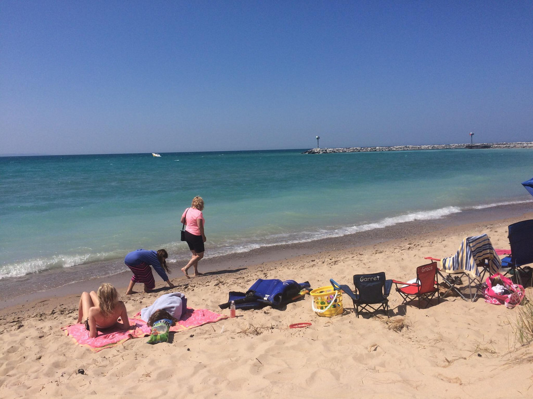 Van's Beach景点图片