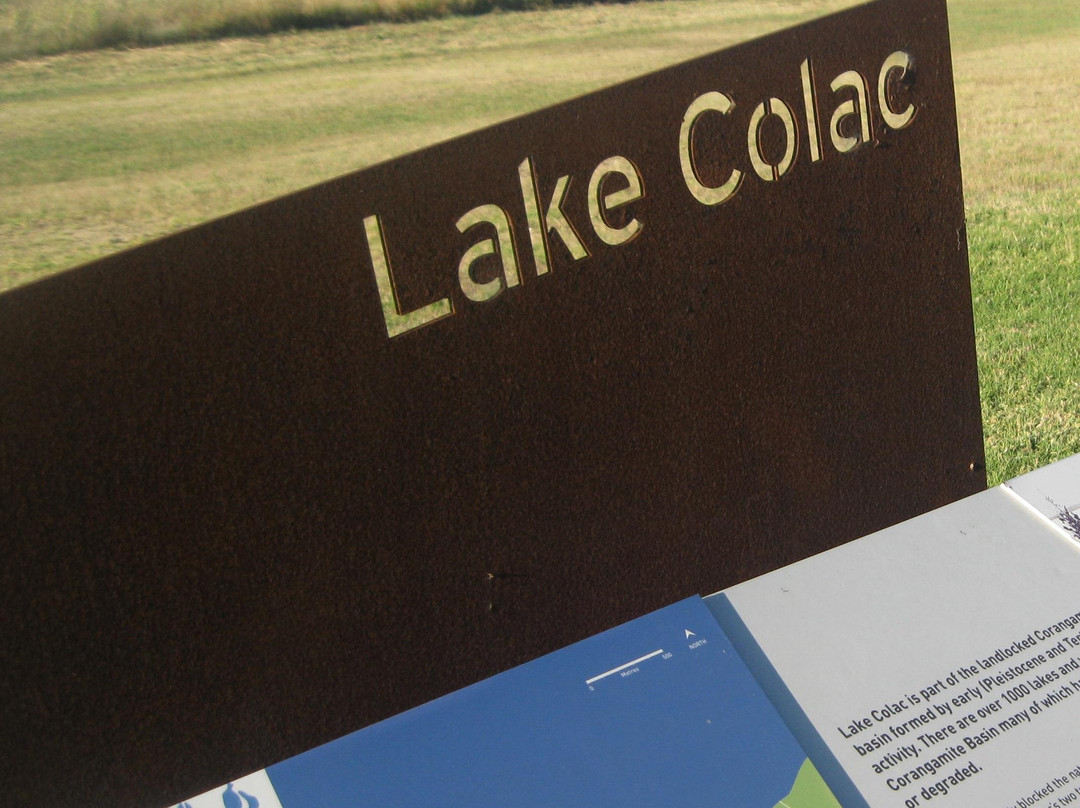 Lake Colac-科拉克必去景点