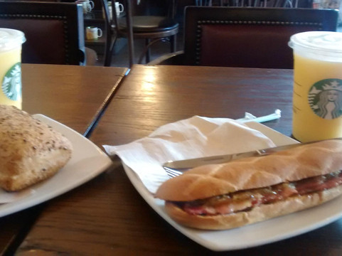 Starbucks Coffee Miraflores主图