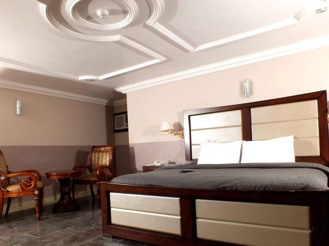 Finotel Classique Hotel主图