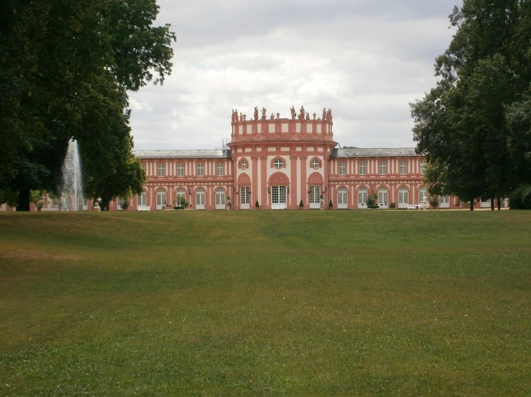 Schloß Biebrich-威斯巴登必去景点