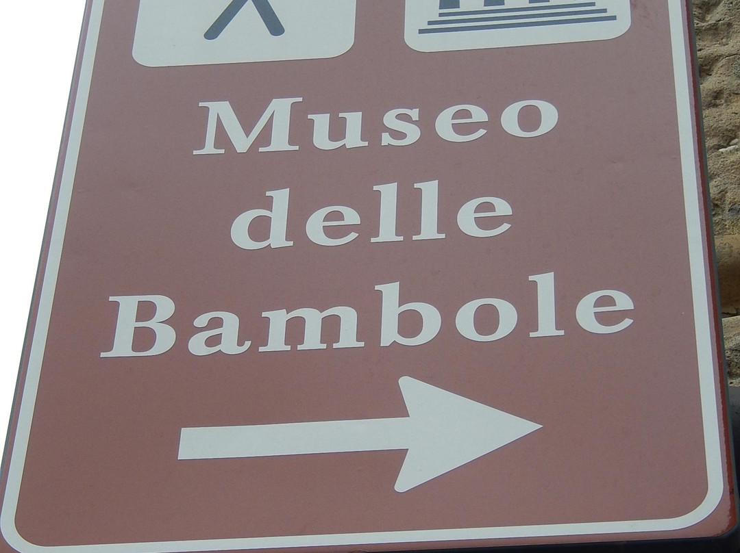 Piccolo Museo di Bambole e altri Balocchi-拉韦纳必去景点