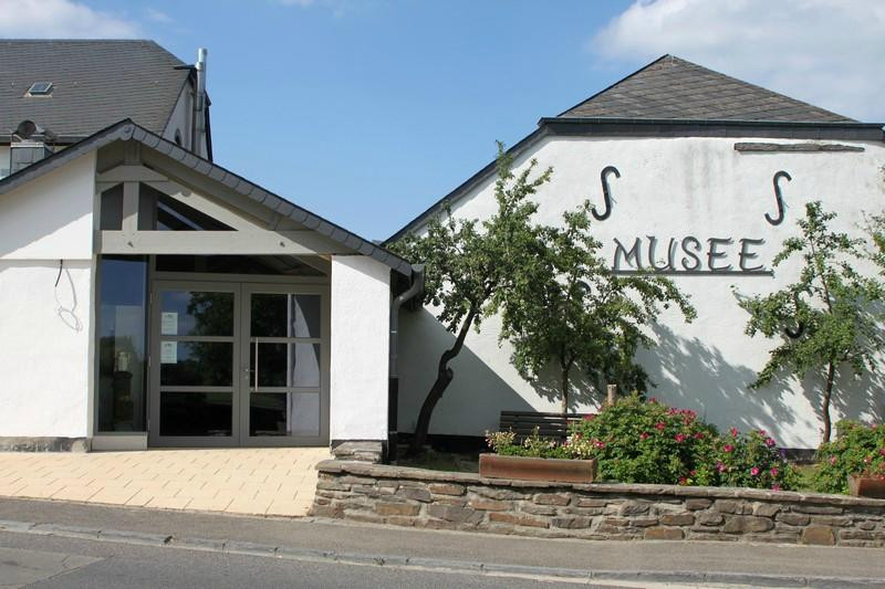 Weiswampach旅游景点-Musee Rural a Schiewesch
