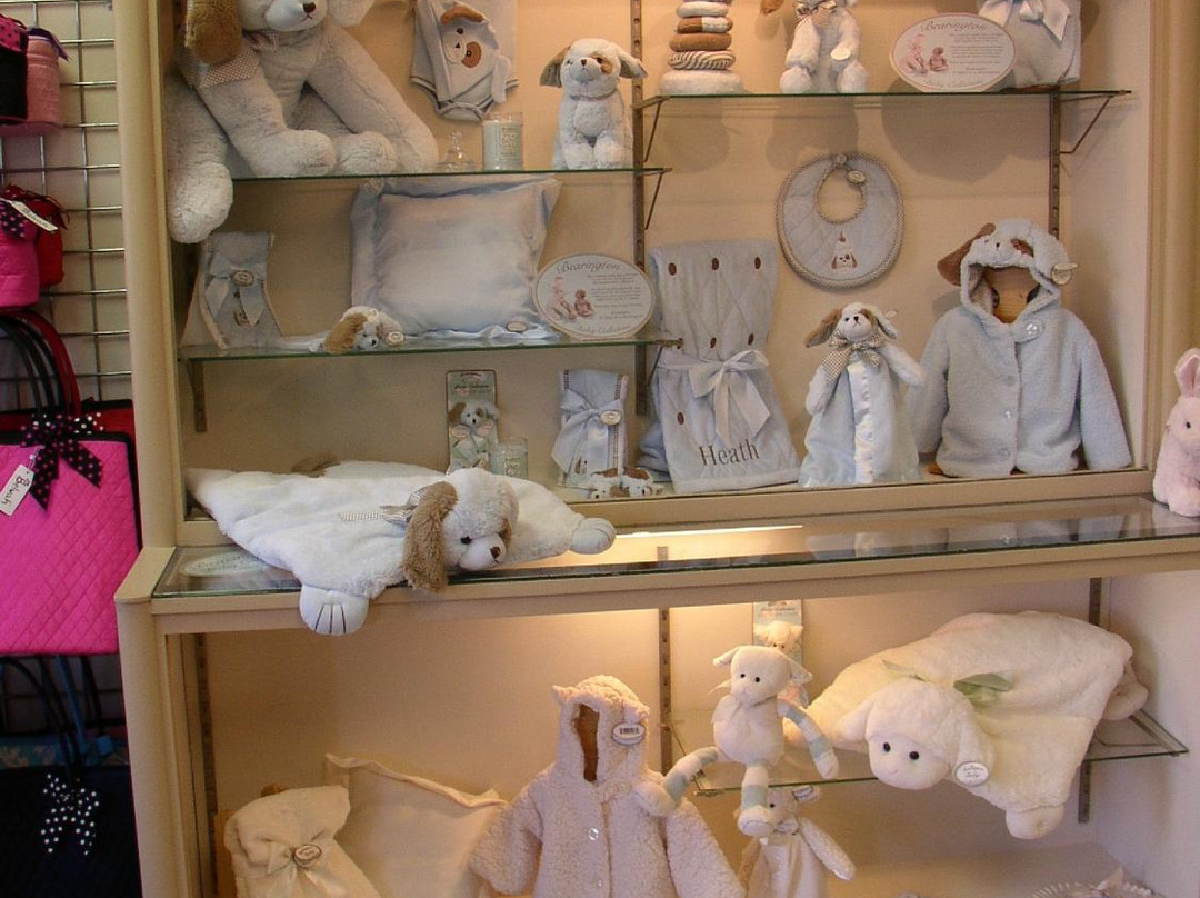 The Monogram Shoppe-Woodbury必去景点