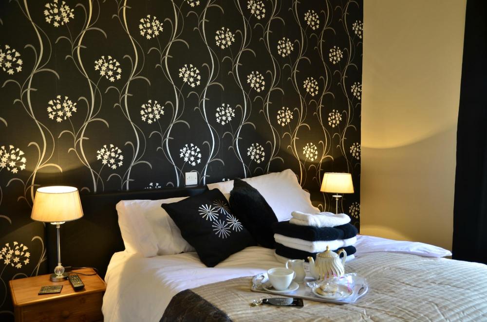 Blacksmiths Arms-官方