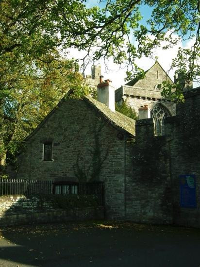 Brecon Cathedral-布雷肯必去景点