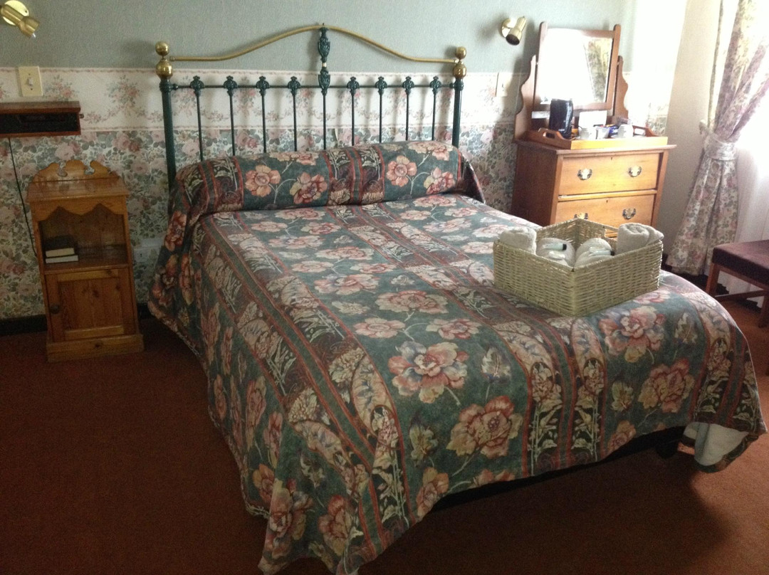 Tonteldoos酒店住宿-The Dullstroom Inn