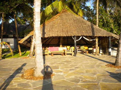Kusini Beach Cottages