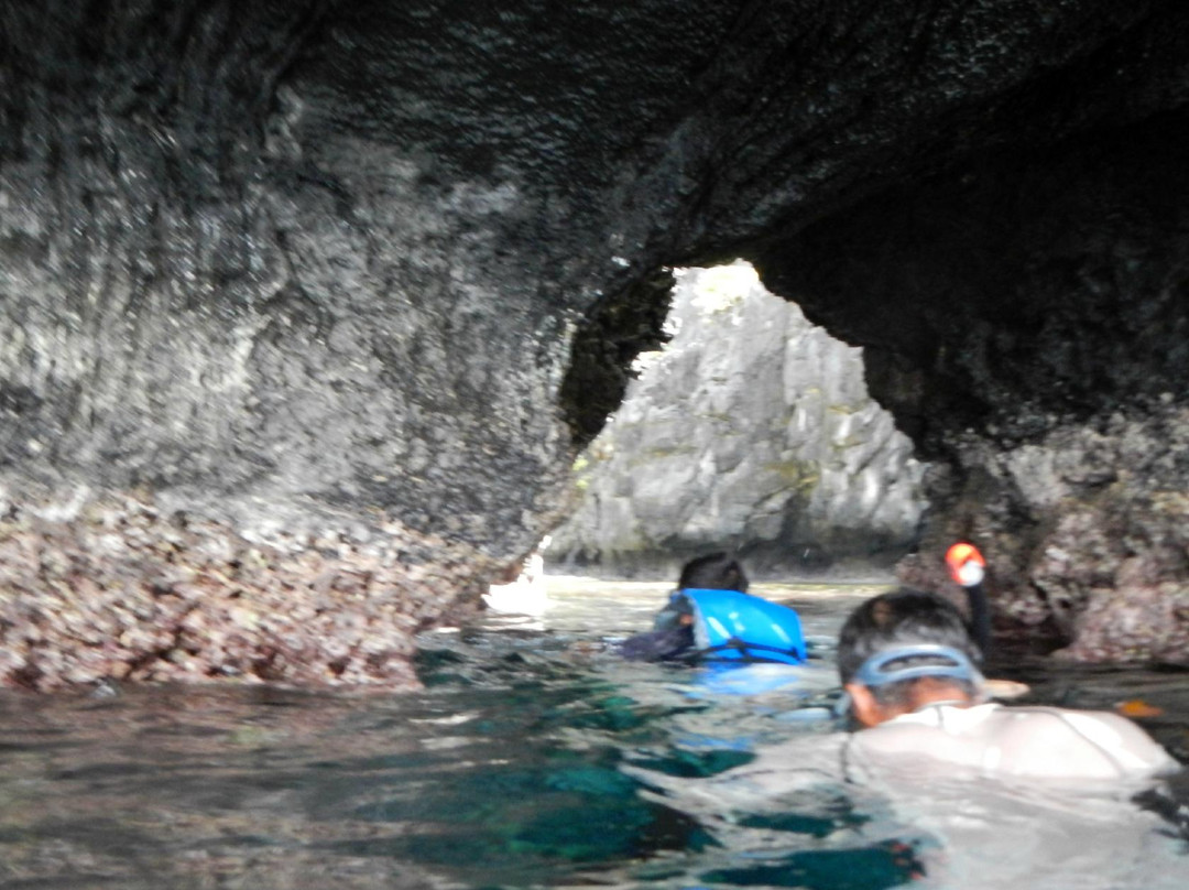 Secret Lagoon-爱妮岛必去景点