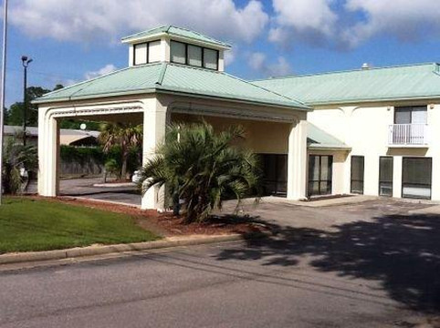 Bayou Inn & Suites