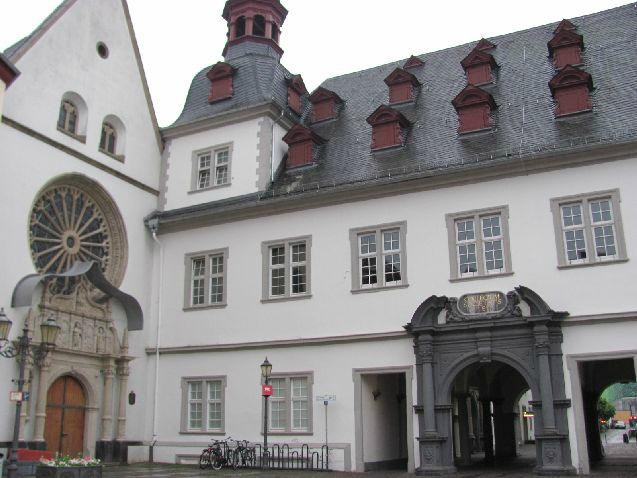 Jesuitenplatz-科布伦茨必去景点