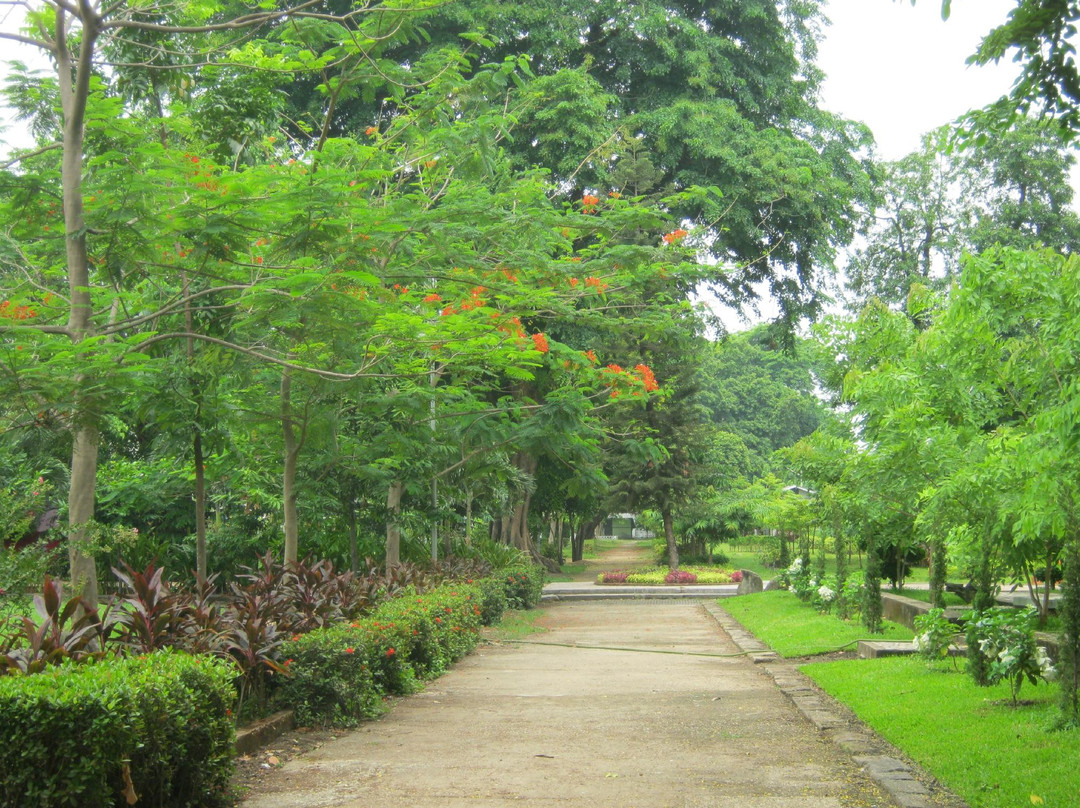 中心公园-仰光必去景点