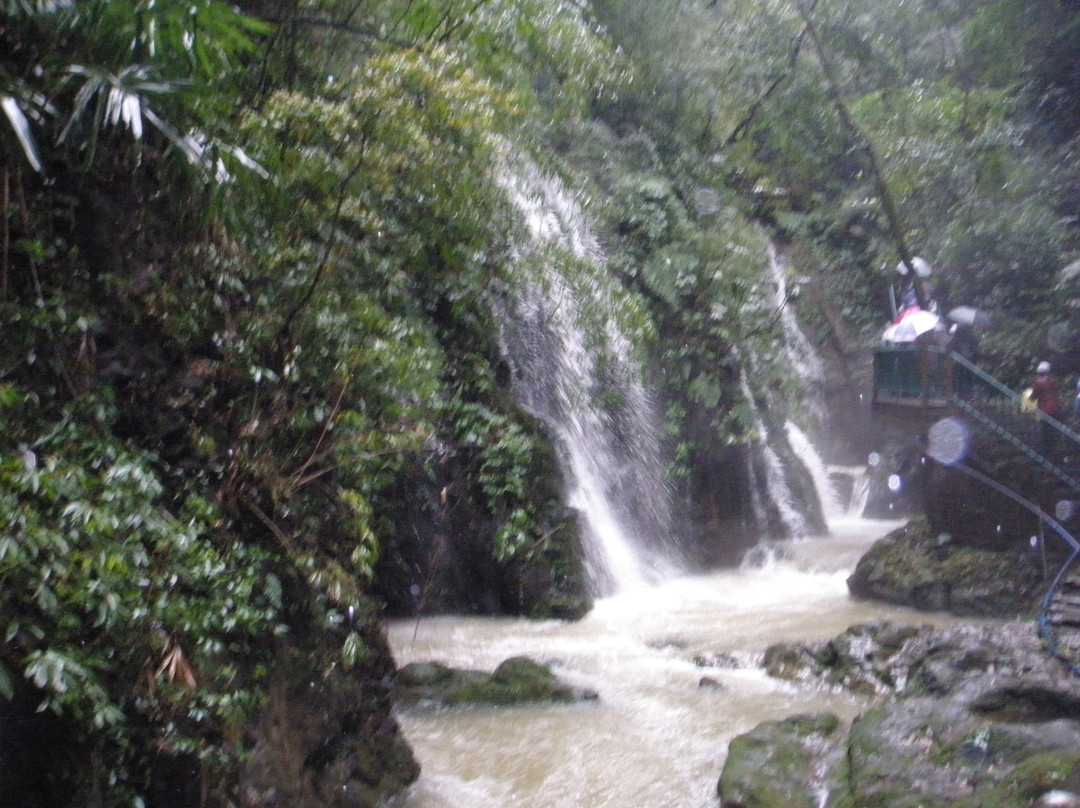 万盛黑山谷旅游区景点图片