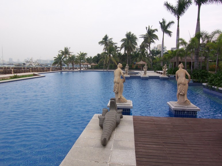 三亚玛瑞纳酒店-客卧