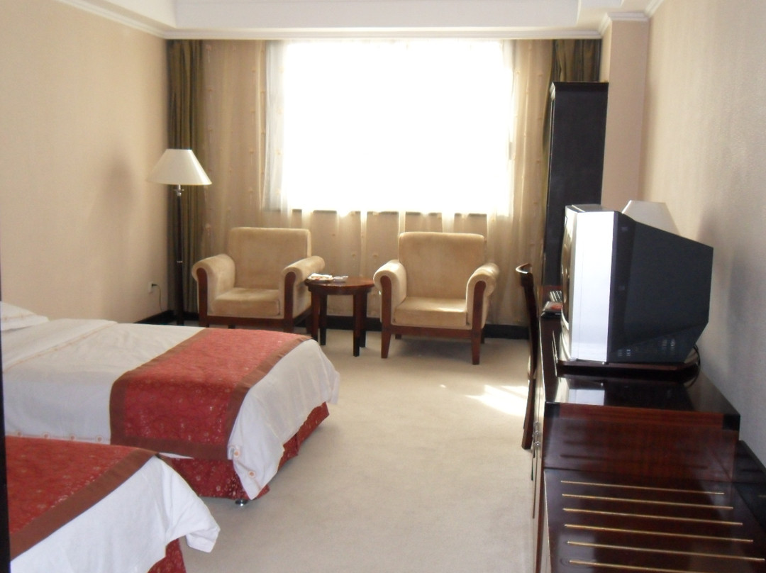 鹏宇国际酒店主图