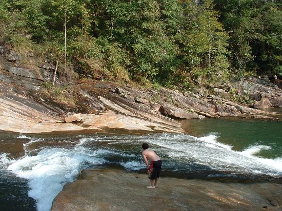 Tallulah Gorge State Park-Tallulah Falls必去景点